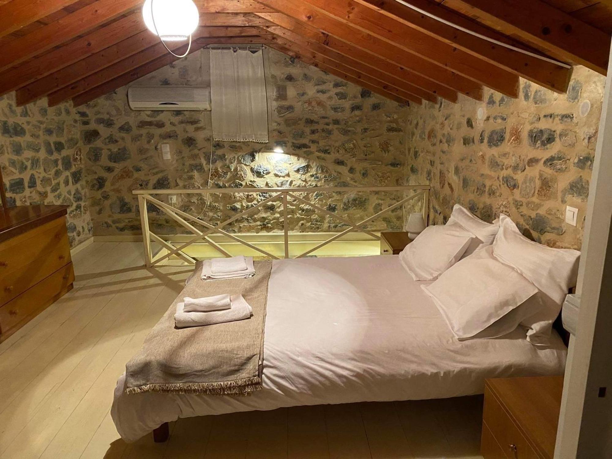 Guesthousekamara Монемвасія Екстер'єр фото