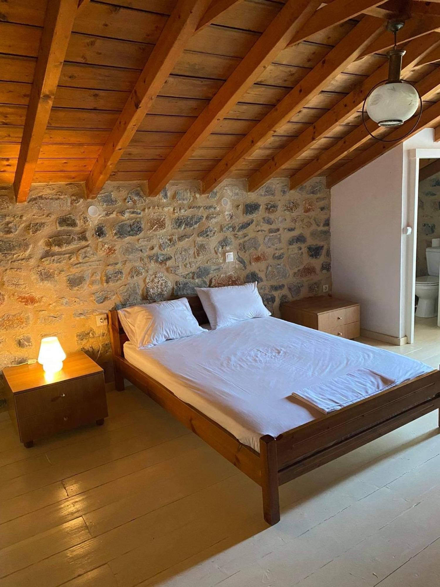 Guesthousekamara Монемвасія Екстер'єр фото