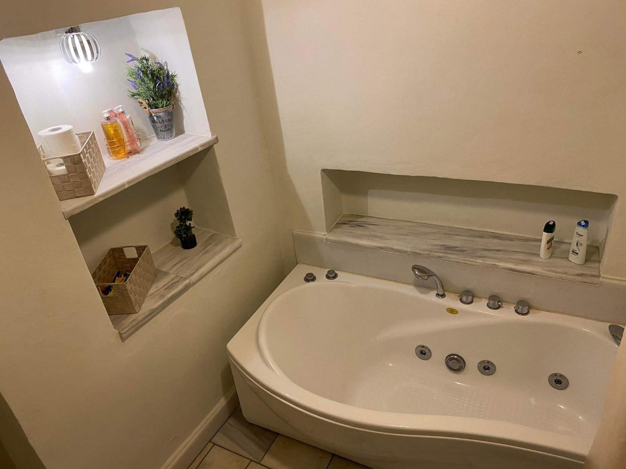 Guesthousekamara Монемвасія Екстер'єр фото